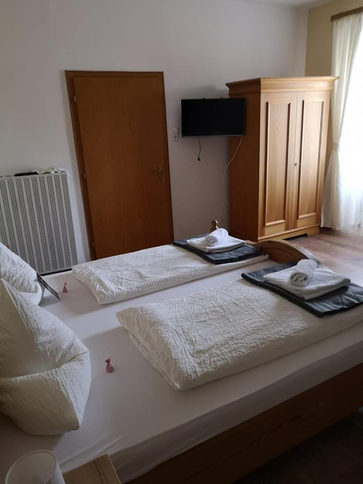 Pension Oberwirt Fischbachau Buitenkant foto